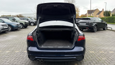 Jaguar XE 2.0 D200 R-Dynamic SE Black 4dr Auto Diesel Saloon